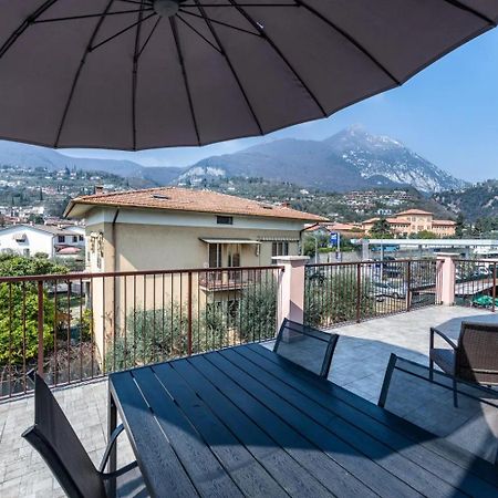 Ginevra Apartment Toscolano Maderno Exterior photo